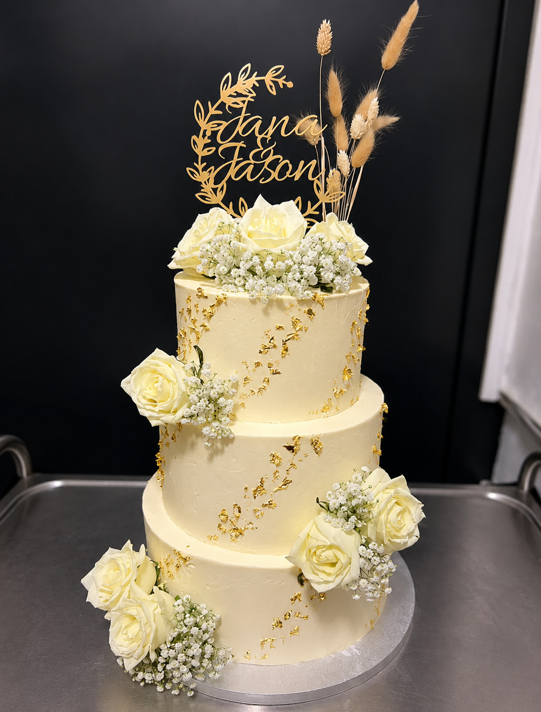 Mehrstöckige Hochzeitstorte